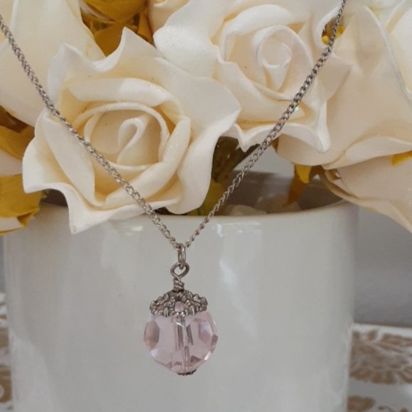 Necklace - Picture 2 of 2